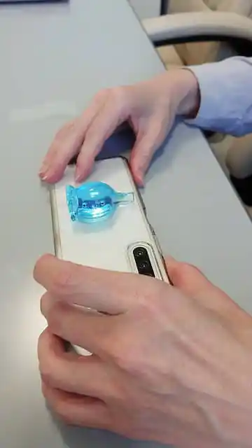 【便利】耐震グッズ《ビタッピー》をスマホに付けて動画視聴
